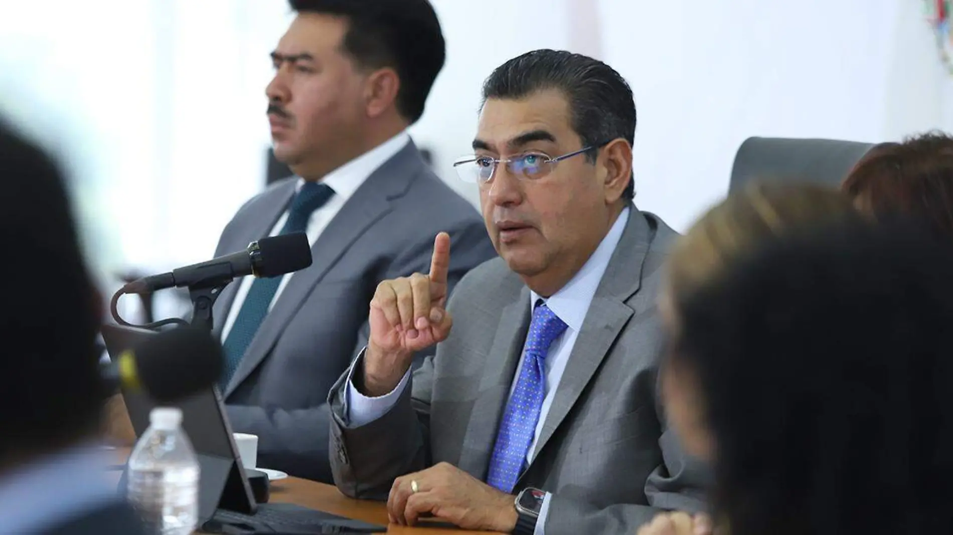 El gobernador de Puebla, Sergio Salomón Céspedes Peregrina